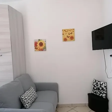 Lux Iun Q2026 Apartment *